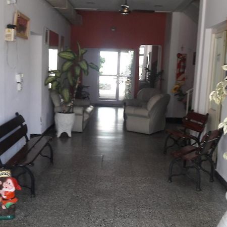 Hotel Los Robles Gualeguaychú Exterior foto