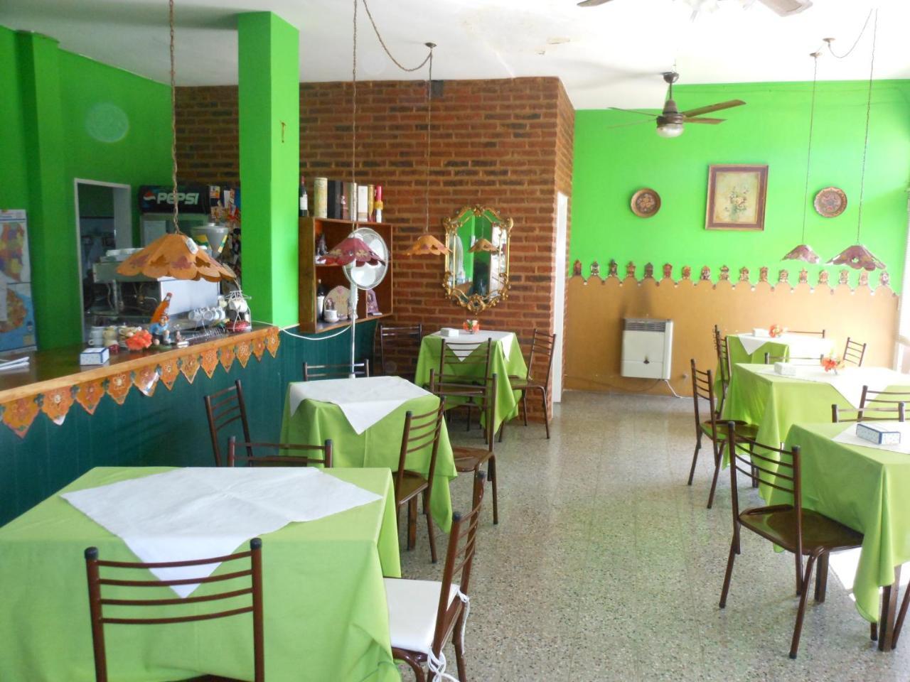 Hotel Los Robles Gualeguaychú Exterior foto